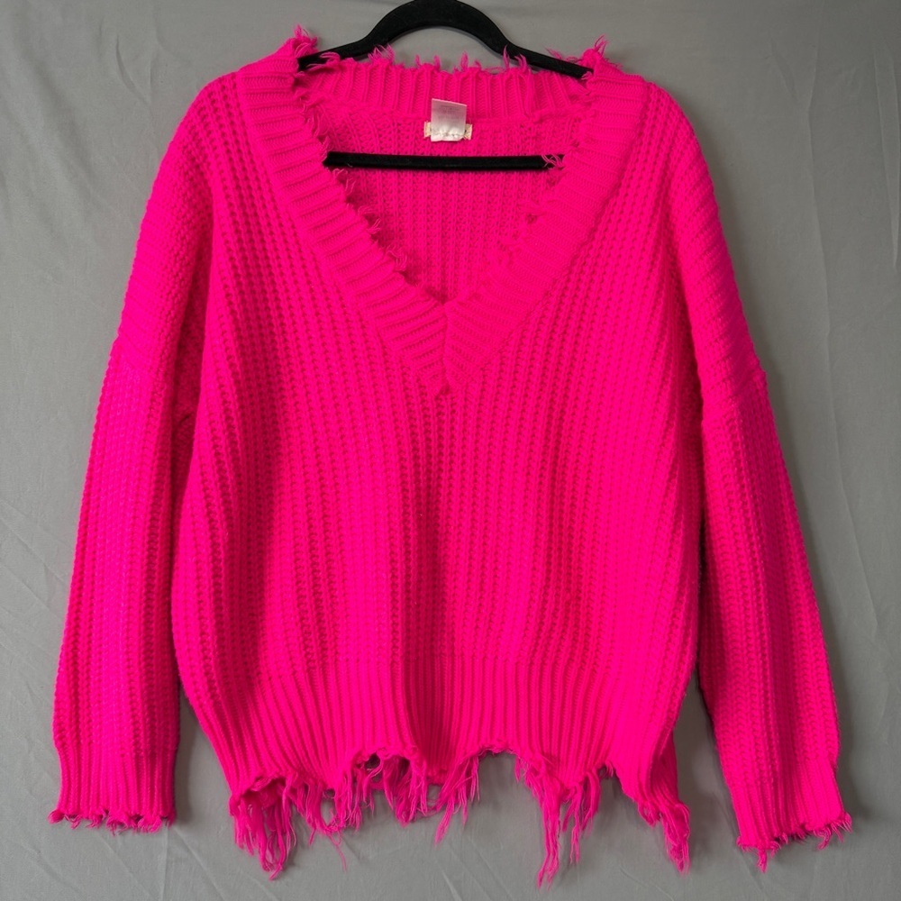 Main Strip Womens Distressed Chunky Knit Sweater L Hot Pink Frayed Oversized